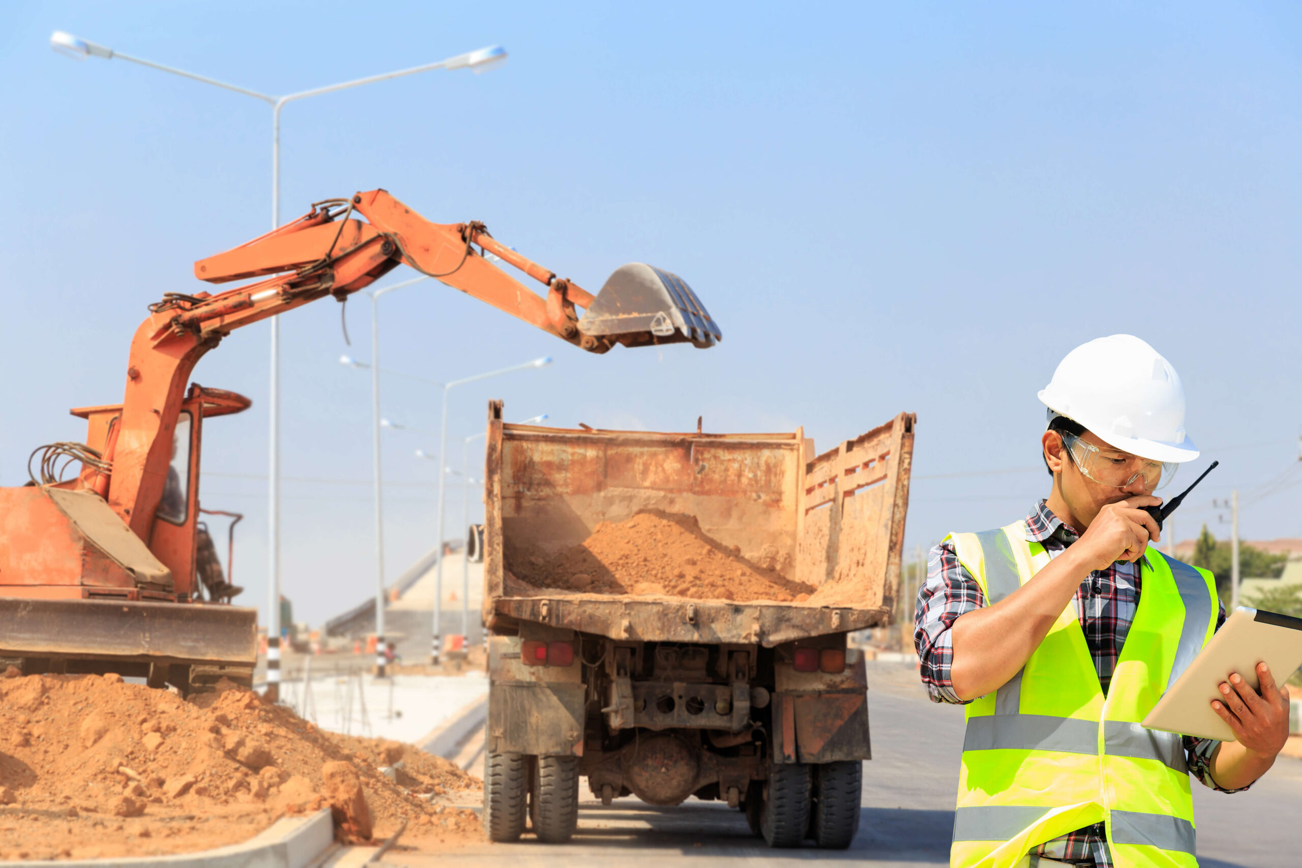 What Does a Construction Truck Accident Lawyer Do